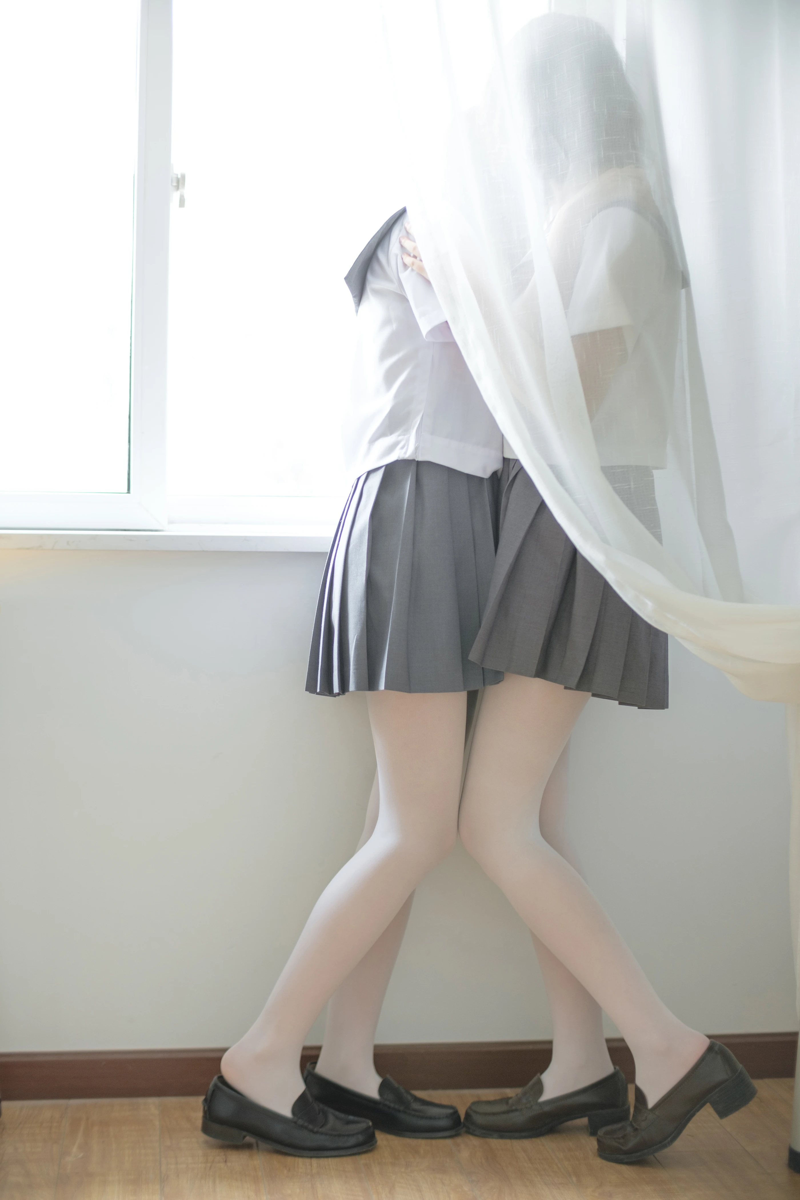 森萝财团 [X-025] JK白丝姐妹花 [131P 1V]插图1